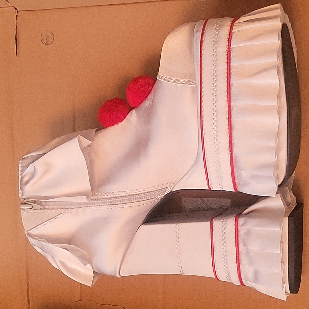DOLLS KILL KILLER CLOWN PLATFORM BOOTS! - Picture 2 of 5